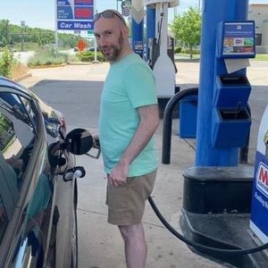 Meet your Posher, Anthony